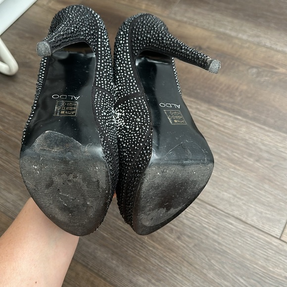 ALDO- Bedazzled platform pumps. Millennial edition! - Picture 5 of 5